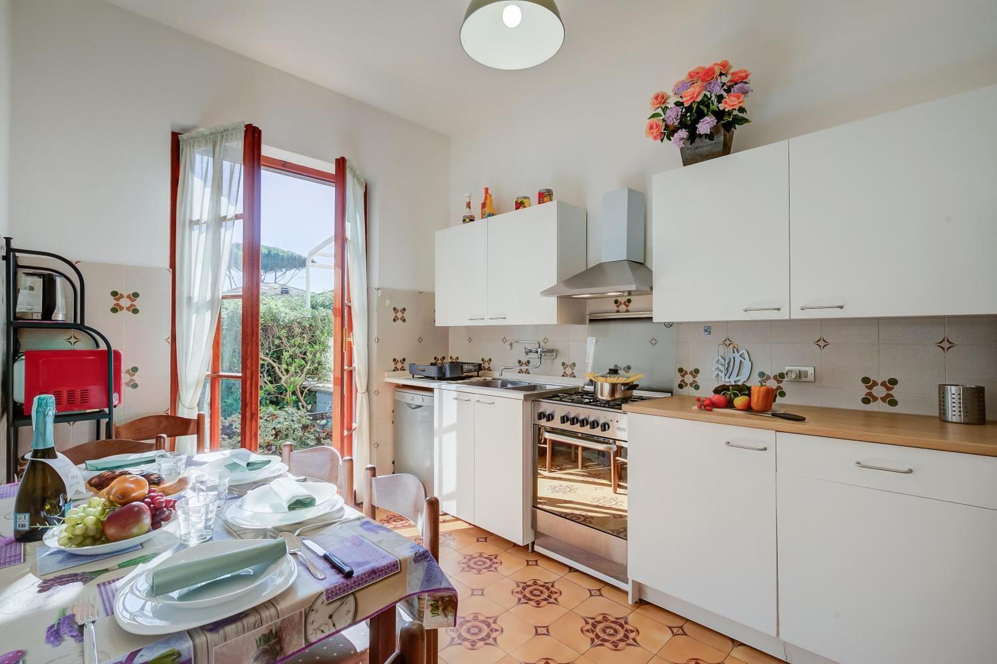 Casa Maddalena Al Mare 600M From Sea - Happy Rentals Marina di Pietrasanta Luaran gambar